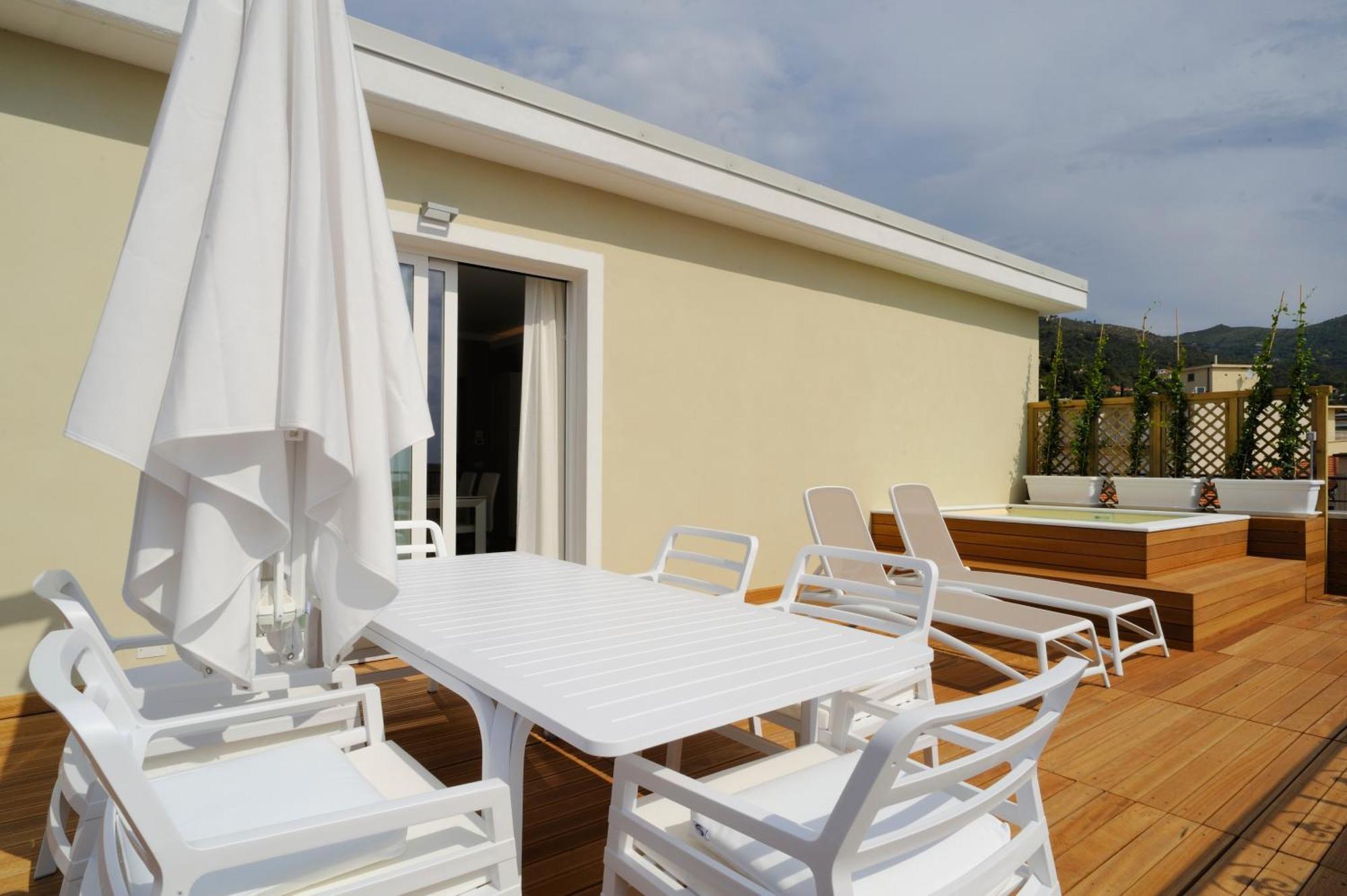 Residence San Marco Suites&Apartments Alassio Room photo