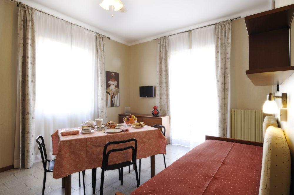 Residence San Marco Suites&Apartments Alassio Exterior photo